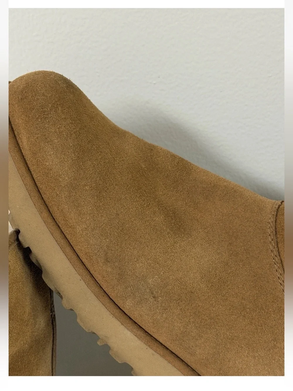 UGG Women’s Cory Il Genuine Shearling Lined Boots Chestnut Brown Size 10